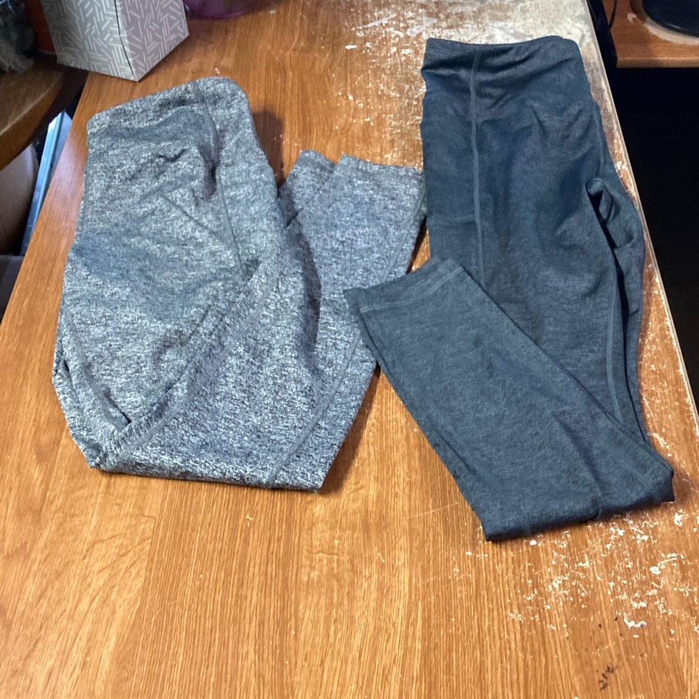 Women Charcoal and Heather Gray Leggings